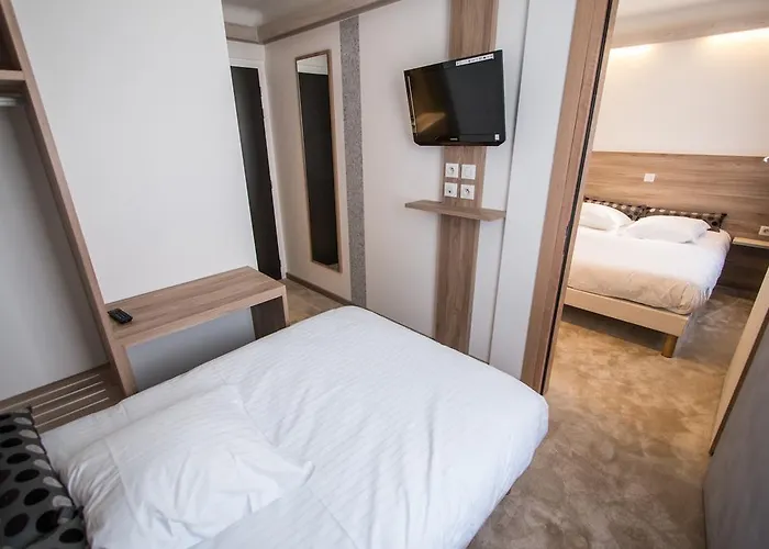 Les Voyageurs Hotel