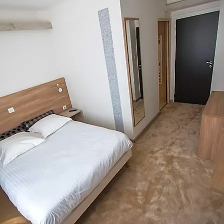 Hotel Les Voyageurs Modane